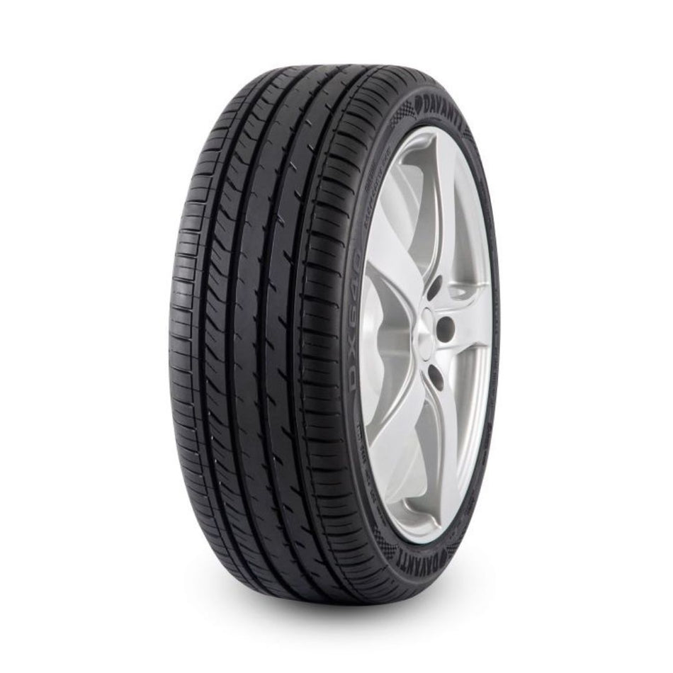 215/50R17 DAVANTI DX640 95W