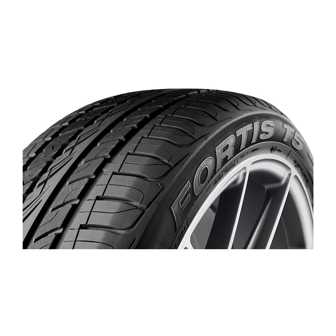 235/50R19 MAXTREK FORTIS T5 99 W